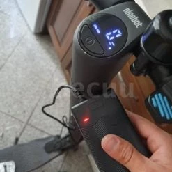 Segway Ninebot E-Bike Electronic Accessories Xiaomi/Segway Electric Scooter Charger 42V 2A For Xiaomi M365, Xiaomi Pro, Xiaomi 1S, Ninebot ES1 ES2 ES4 E25 E45 MAX