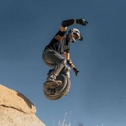 PedL E-Bikes & E-Scooters Unicycle InMotion V11 10 PedL E-Bikes & E-Scooters Unicycle InMotion V11