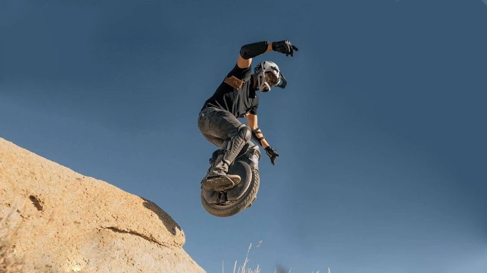 PedL E-Bikes & E-Scooters Unicycle InMotion V11 5 PedL E-Bikes & E-Scooters Unicycle InMotion V11